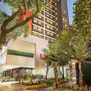 Ibis Savassi Hotel 3*