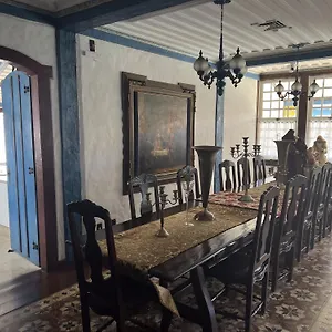 Historical Mansion In Pampulha Сasa de vacaciones Belo Horizonte